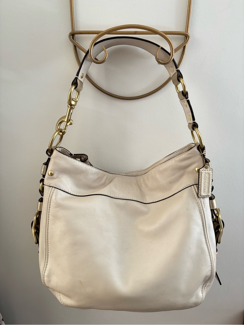 Coach Maggie White Leather Hobo Shoulder Bag Style 12939! - Picture 1 of 15